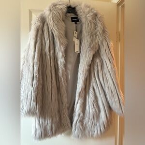 NWT: Faux Fur Coat Grey/Silver